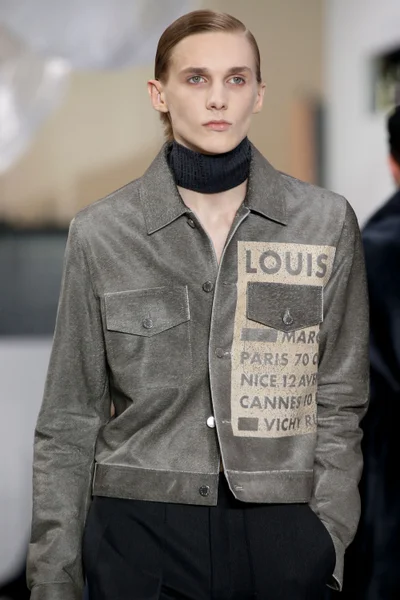 Look 20